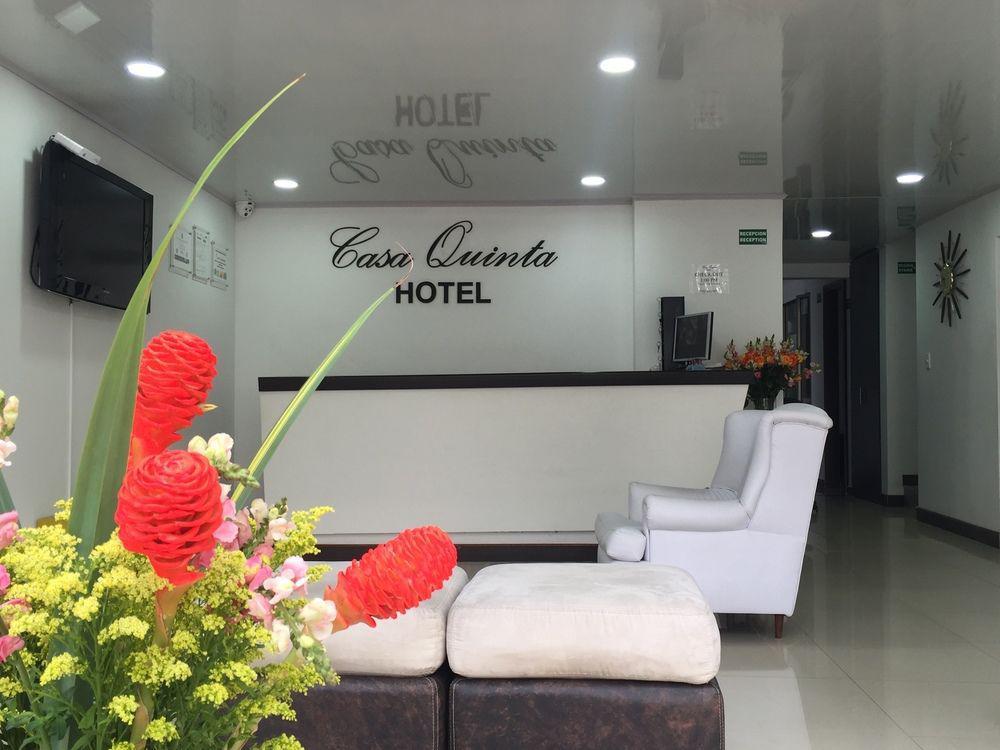 Hotel Casa Quinta Embajada Bogota Bagian luar foto