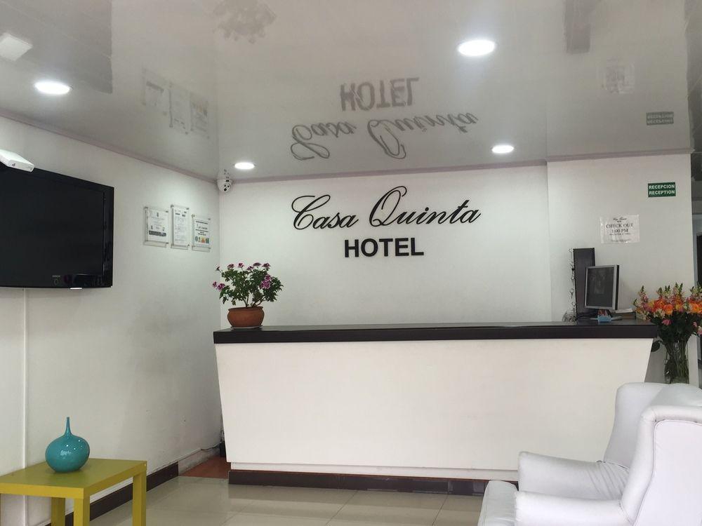 Hotel Casa Quinta Embajada Bogota Bagian luar foto